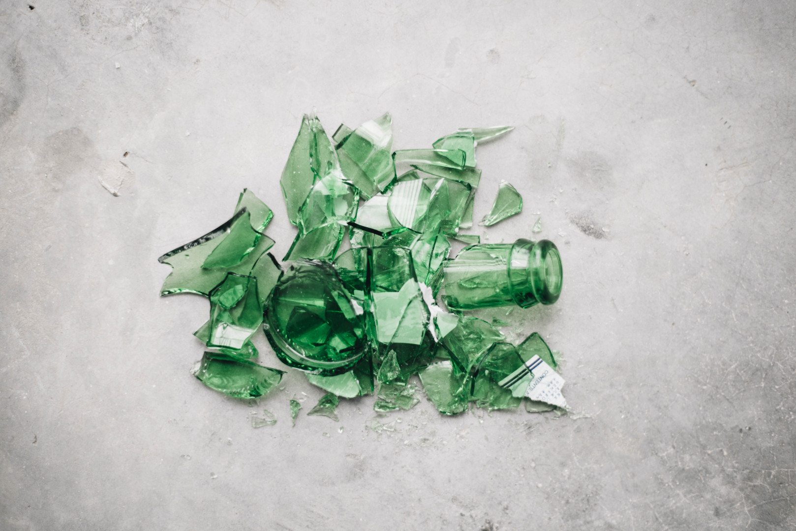 Kapot glas
(bron: Unsplash)